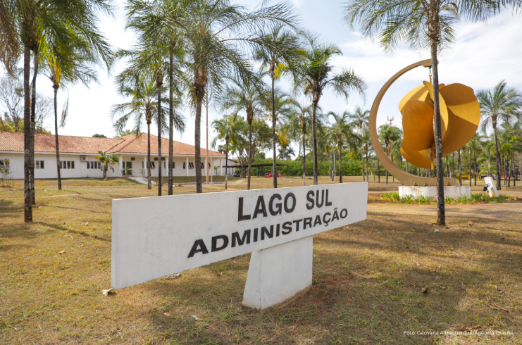Arte sobre audiência pública de regularização no Lago Sul. Foto: Divulgação/Seduh-DF