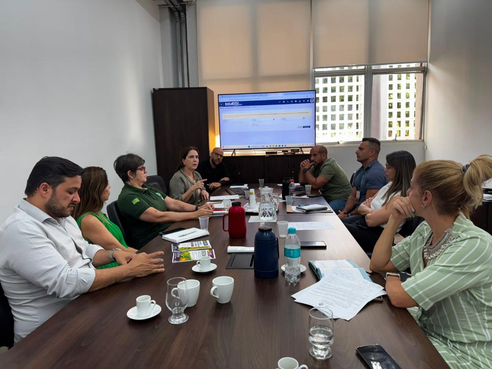 Técnicos discutem vigilância agrícola no Distrito Federal e em Goiás