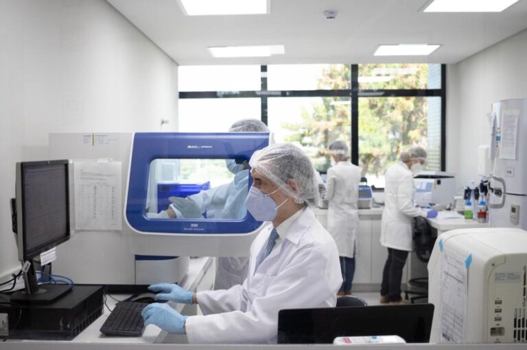 Coleta de DNA de familiares para identificação de pessoas desaparecidas no DF