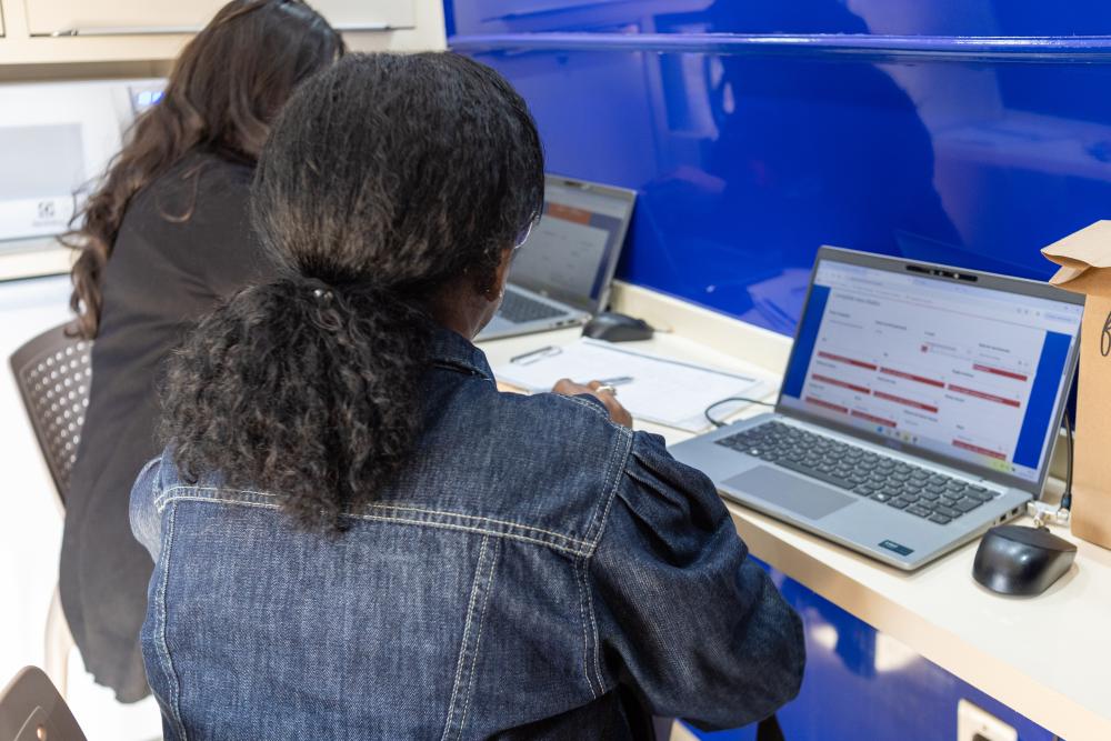 Atendimento em unidade do Centro de Referência da Mulher Brasileira